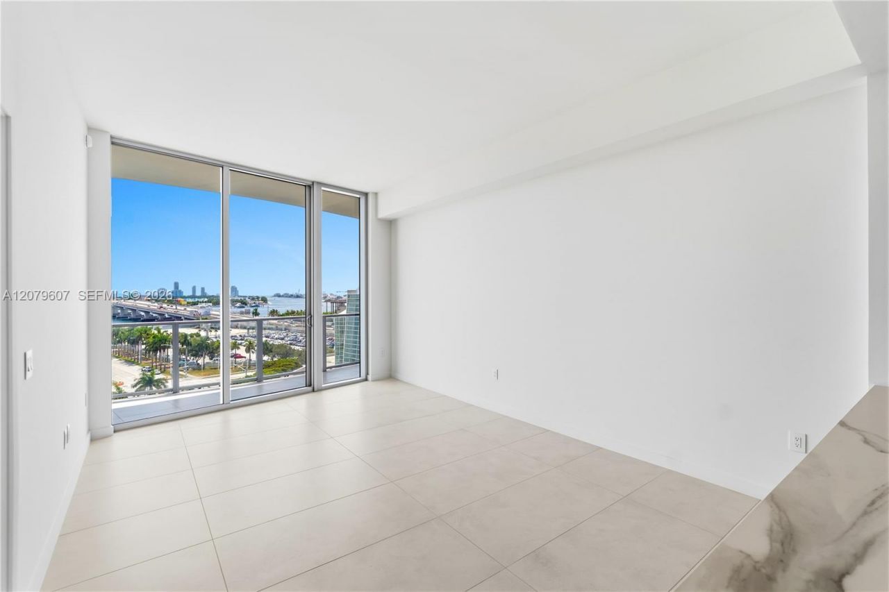 1400 Biscayne Blvd , Unit 804, Miami, FL 33132 Photo