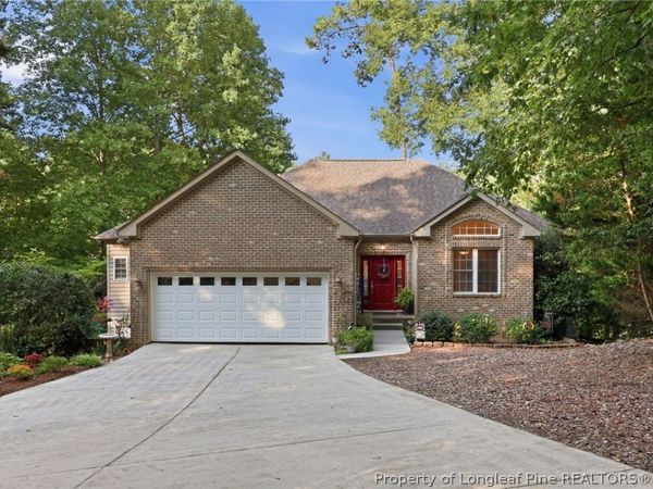 3233 Leicester Circle, Sanford, NC 27332