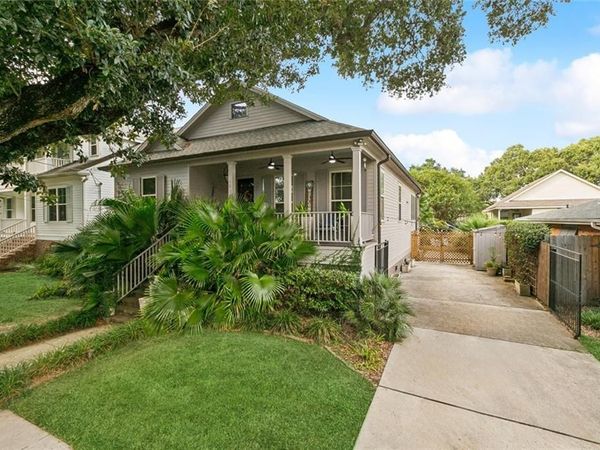 1489 MADRID Street , New Orleans, LA 70122