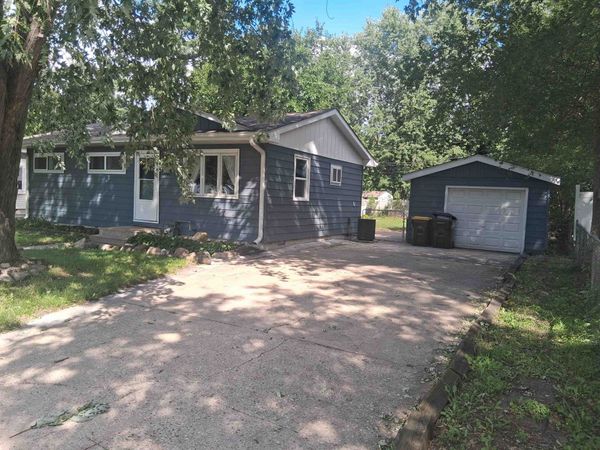 7703 Scott Lane, MACHESNEY PARK, IL 61115