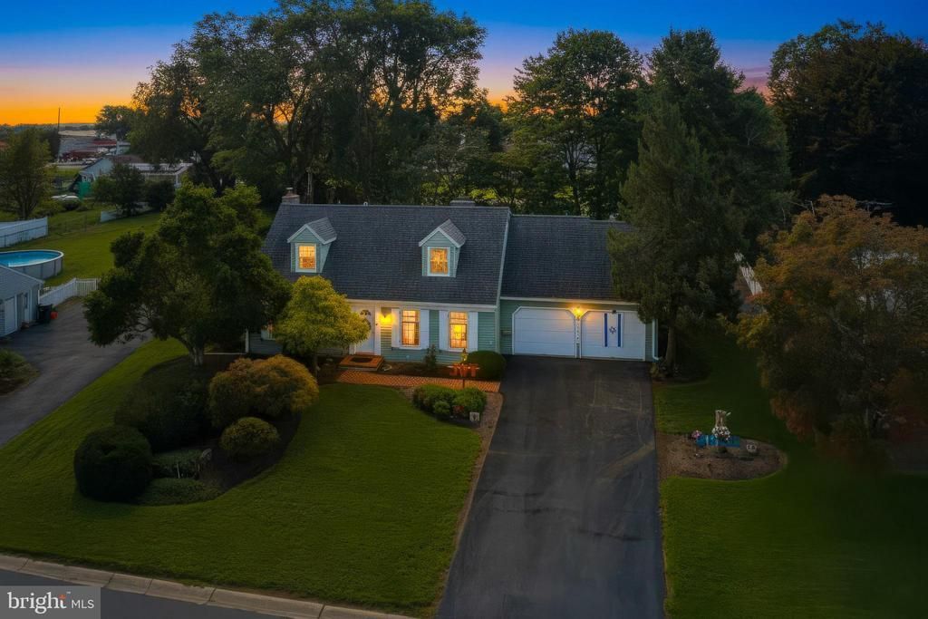 270 HIGHVIEW DRIVE , LEOLA, PA 17540