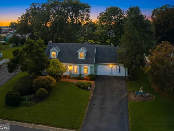 270 HIGHVIEW DRIVE , LEOLA, PA 17540