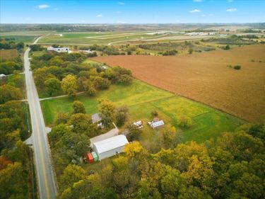 21545 MCPHERSON Avenue, COUNCIL BLUFFS, IA 51503