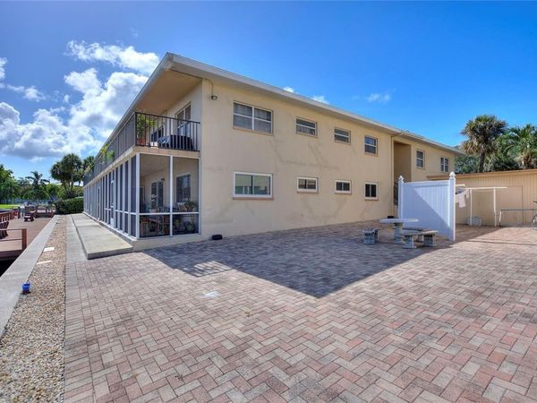 3753 46TH AVENUE S, Unit 10, ST PETERSBURG, FL 33711