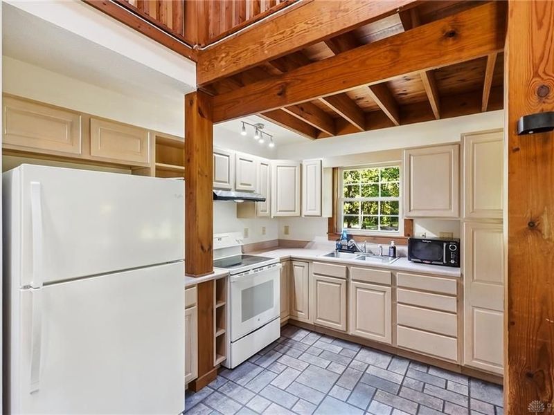 8541 Emerick Road, West Milton, OH 45383 Photo 9