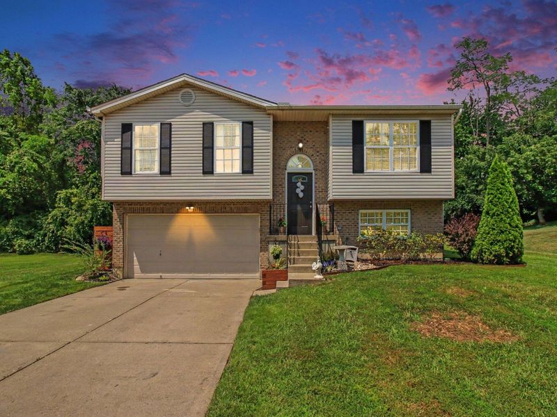 3392 Senate Place, Hebron, KY 41048 Photo 2