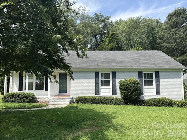 4834 Fairheath Road , Charlotte, NC 28210