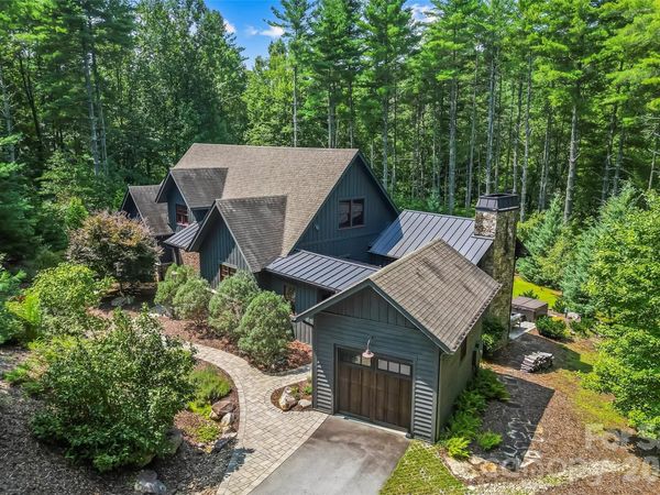 3201 Donahue Drive , Nebo, NC 28761