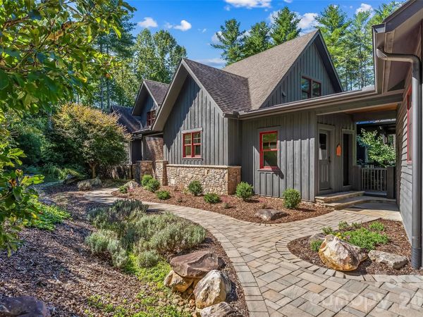 3201 Donahue Drive, Nebo, NC 28761
