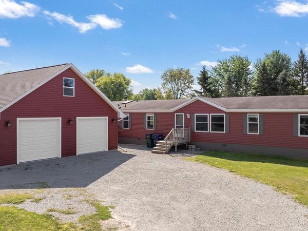 407 RIVERVIEW COURT, Fremont, WI 54940