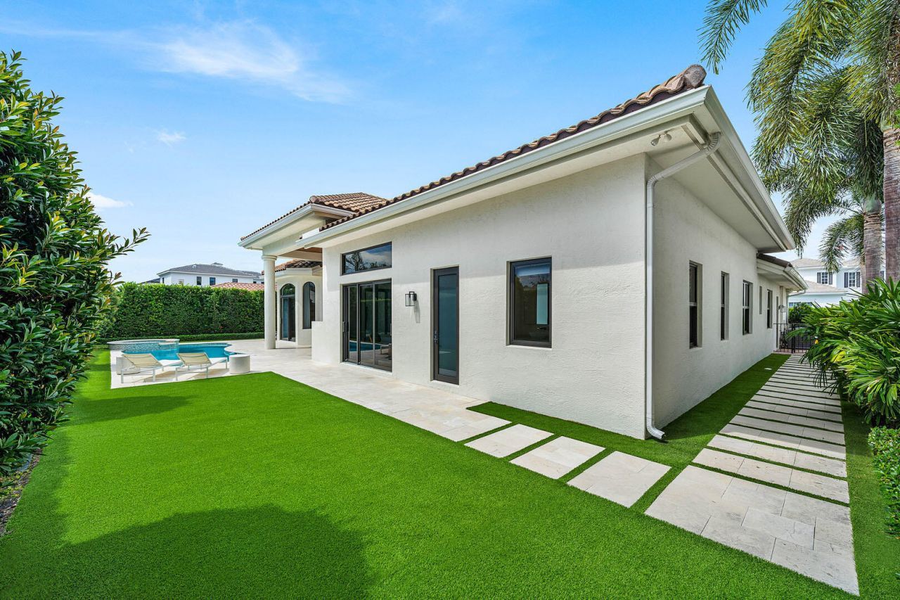 2212 Acorn Palm Road, Boca Raton, FL 33432 Photo