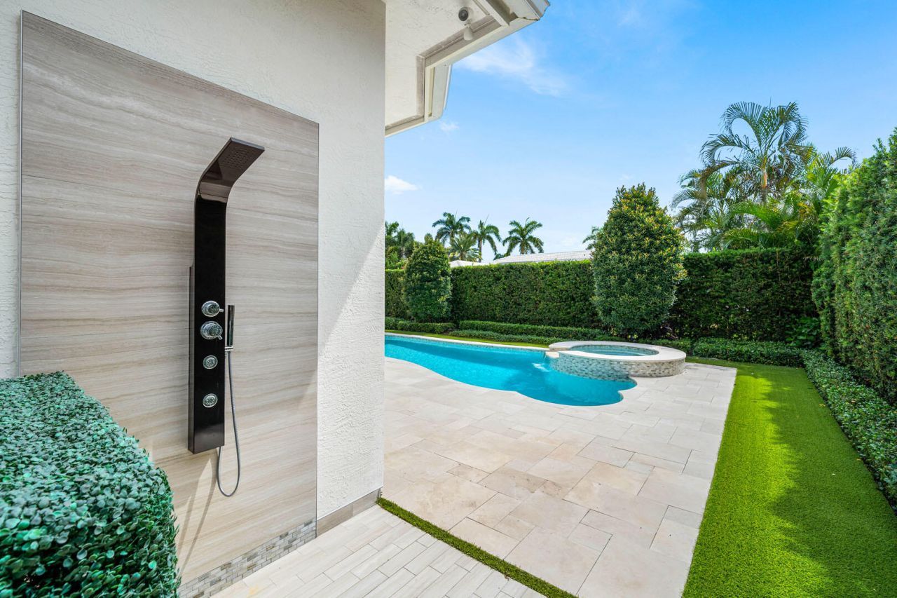 2212 Acorn Palm Road, Boca Raton, FL 33432 Photo