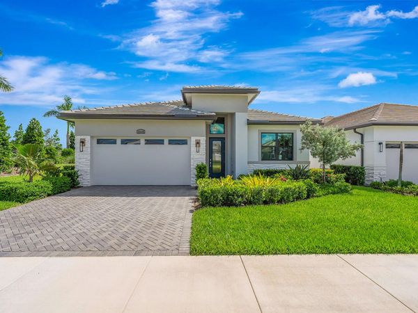 13136 Shinnecock Drive, Port St. Lucie, FL 34987