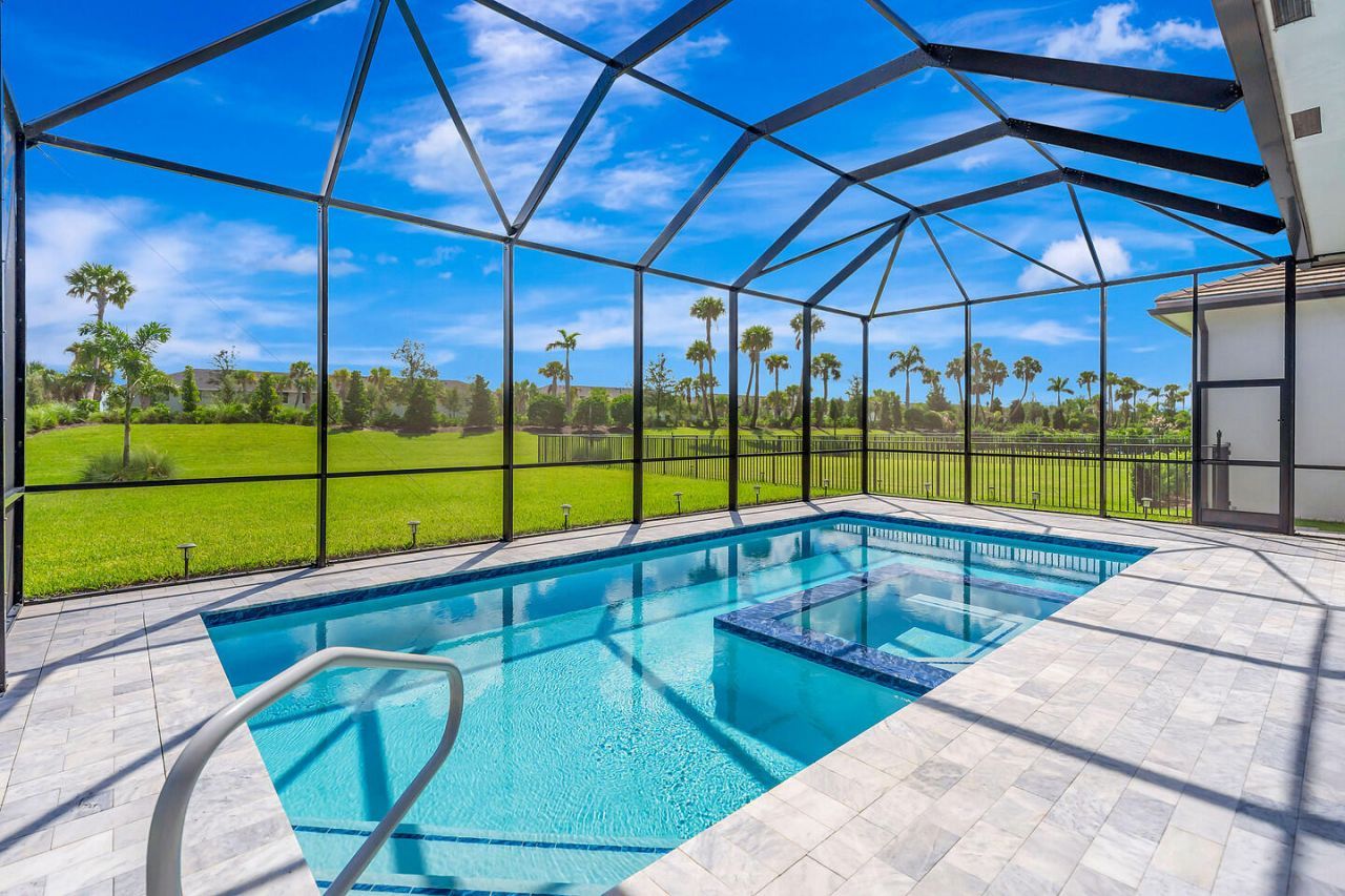 13136 Shinnecock Drive, Port Saint Lucie, FL 34987 Photo