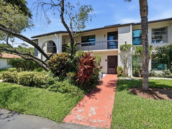 5710 Princess Palm Court, Unit B, Delray Beach, FL 33484
