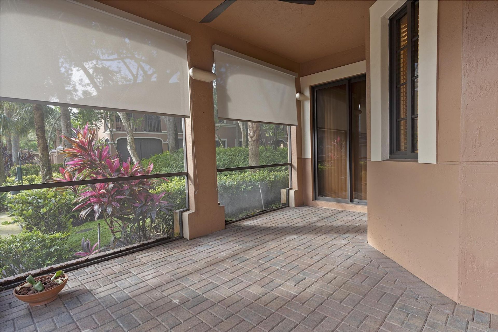 2742 Kinsington Circle, Weston, FL 33332 Photo