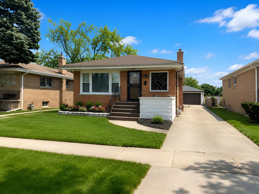 Main Photo