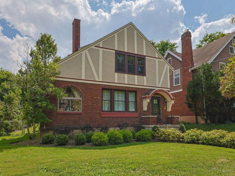 1655 Westmoreland Avenue, Cincinnati, OH 45223 Photo 2