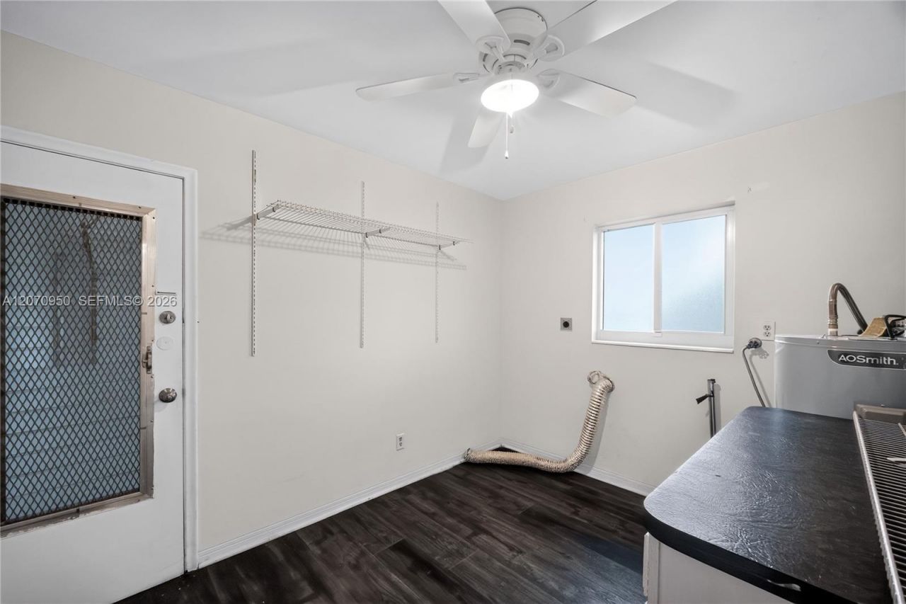 4300 Harrison St, Hollywood, FL 33021 Photo