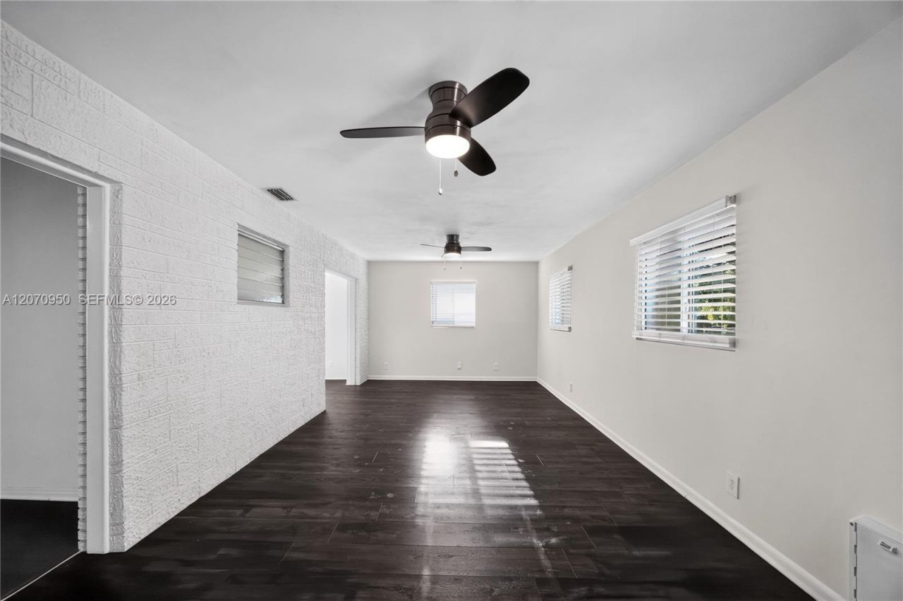 4300 Harrison St, Hollywood, FL 33021 Photo