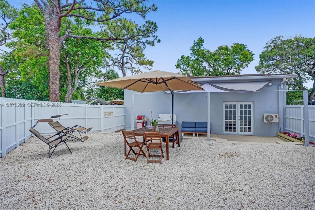 Please Call For Address, Unit BACK, Fort Lauderdale, FL 33312 Photo