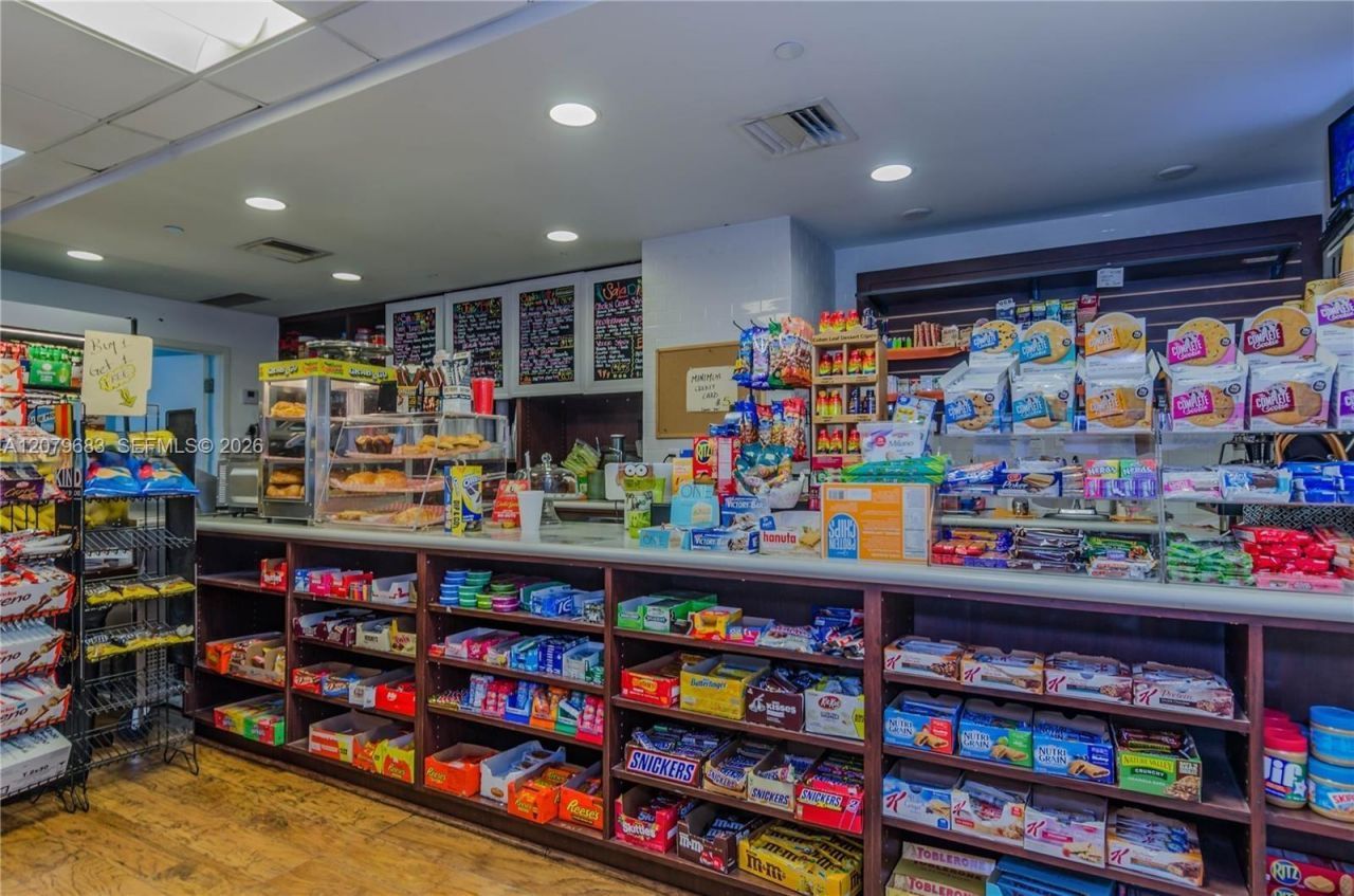 1000 West Ave, Unit PH27, Miami Beach, FL 33139 Photo