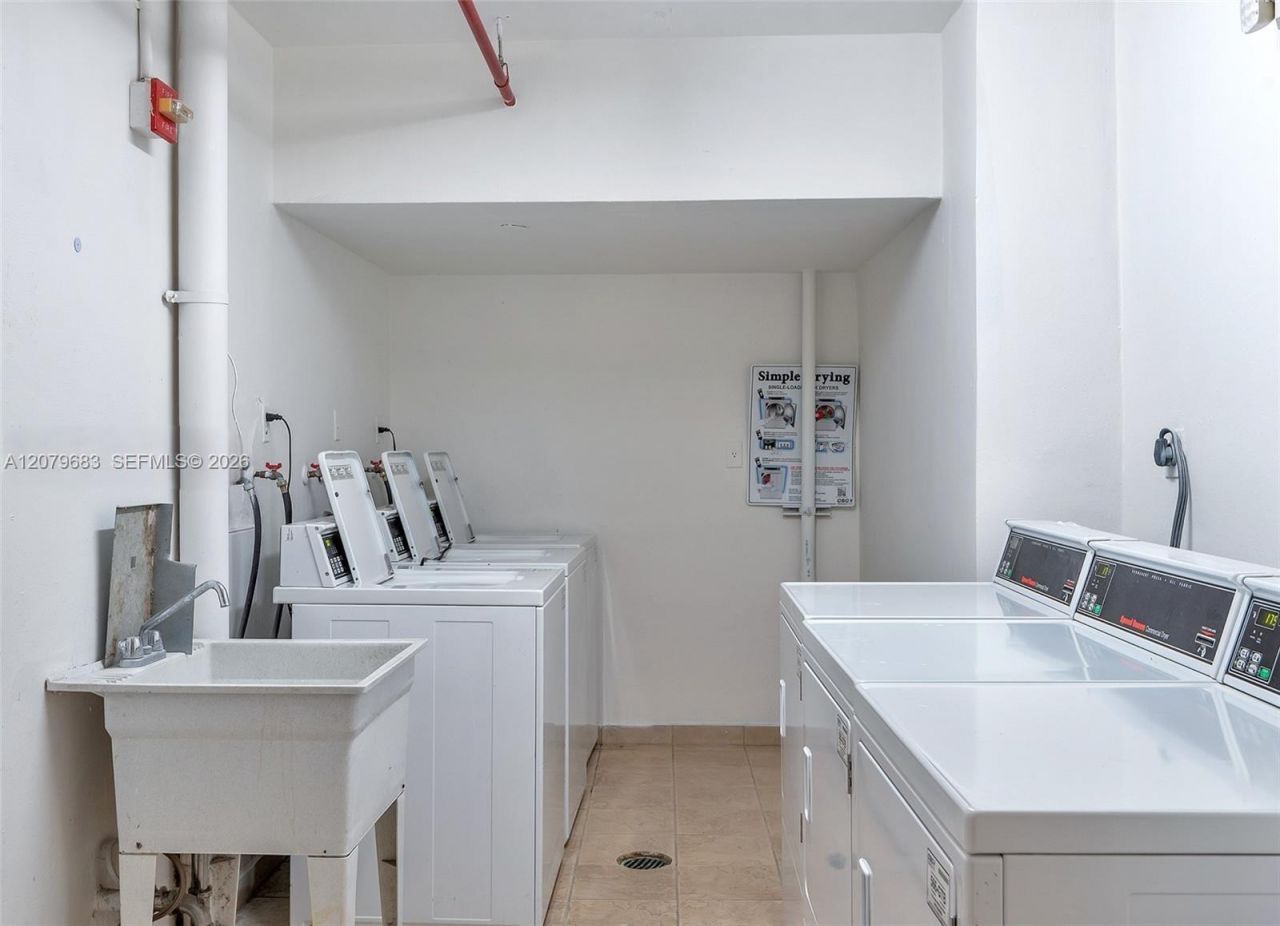 1000 West Ave, Unit PH27, Miami Beach, FL 33139 Photo