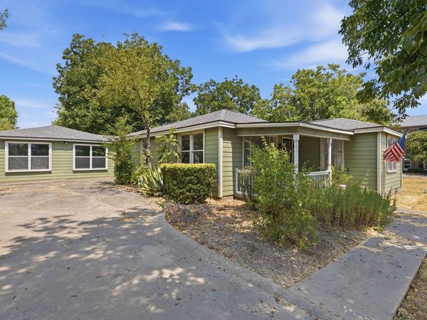 208 Highway 79, Hutto, TX 78634