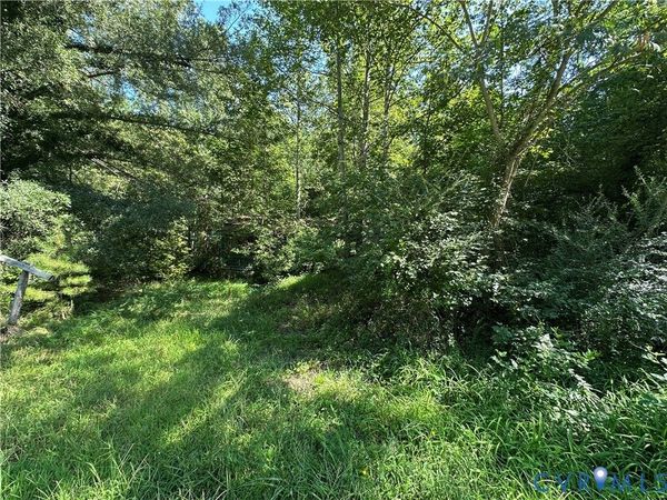 1126 Jackson Road, Bumpass, VA 23024