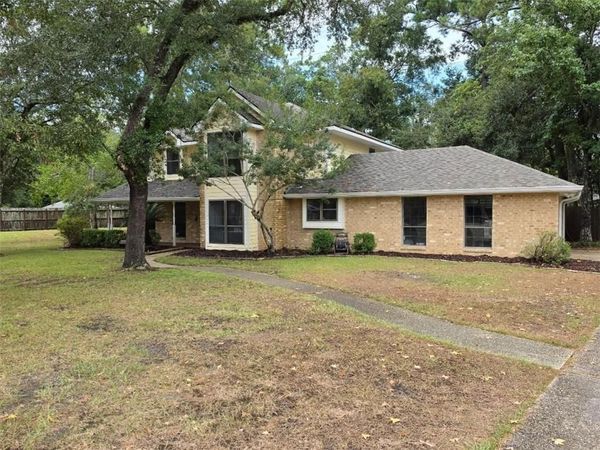 303 KOEL Court , Slidell, LA 70461