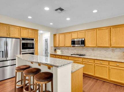 1121 Trehowell Dr, Roseville, CA 95678 Photo