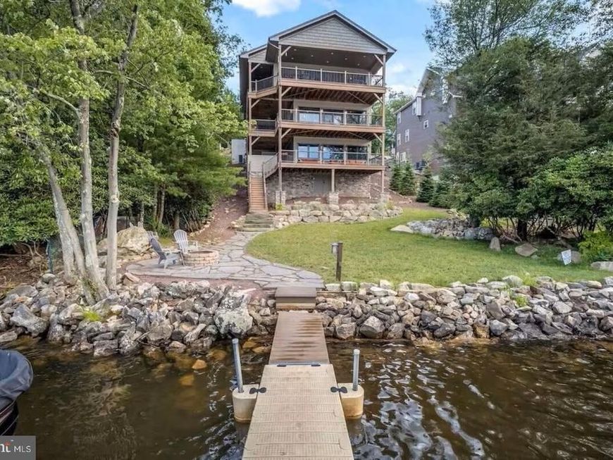 186 S Lake Drive , Lake Harmony, PA 18624 Main Photo