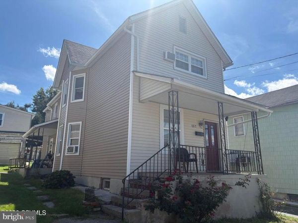 157 W NOBLE STREET , NANTICOKE, PA 18634
