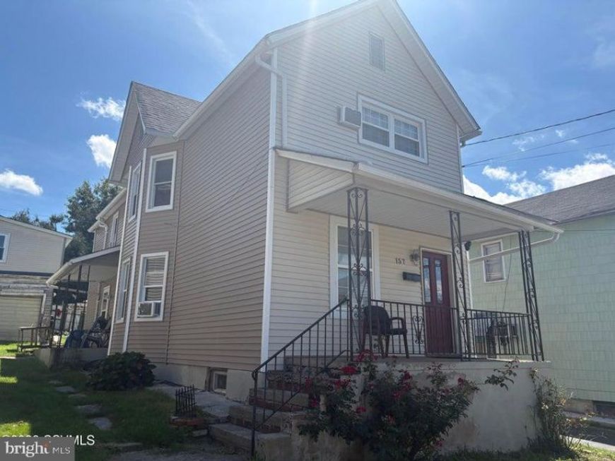 157 W Noble Street , Nanticoke, PA 18634 Main Photo