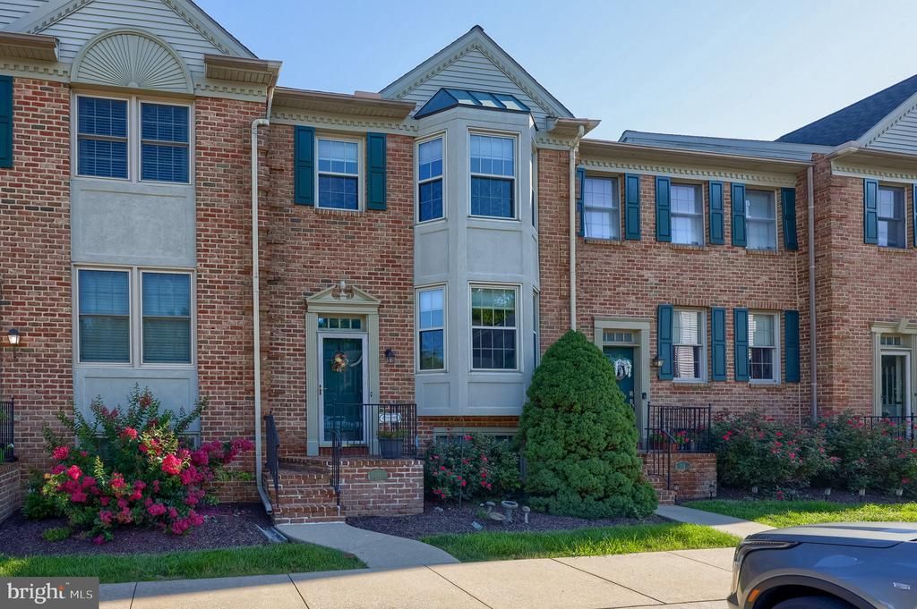 161 COBBLESTONE LANE , LANCASTER, PA 17601