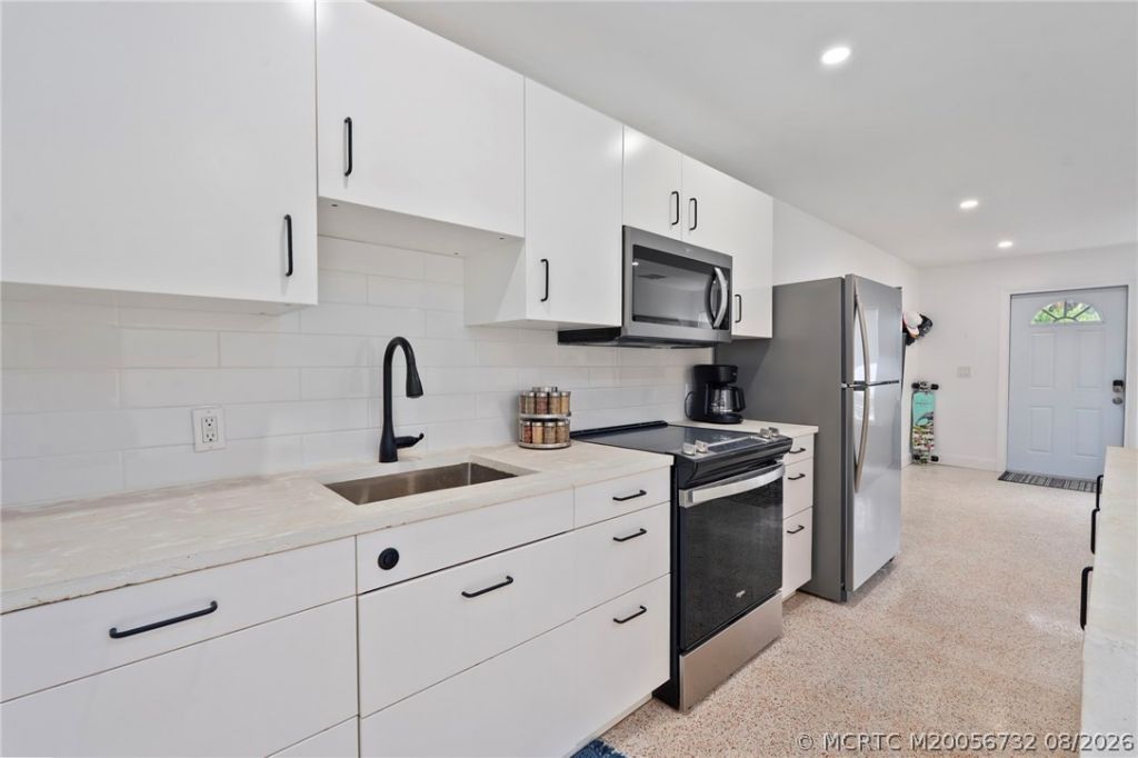 30 SW Hideaway Place , Stuart, FL 34994 Photo