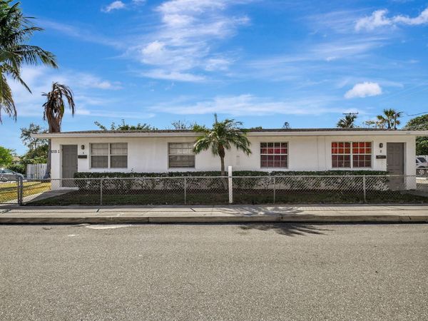1001 S L Street, Unit 1 & 2, Lake Worth Beach, FL 33460