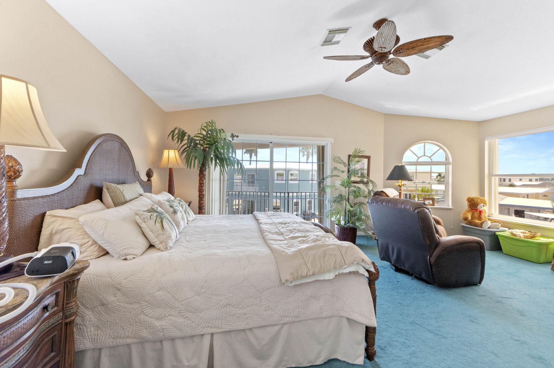37 Nettles Boulevard, Jensen Beach, FL 34957 Photo