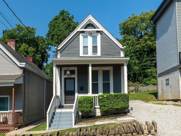 2621 Hackberry Street, Cincinnati, OH 45206