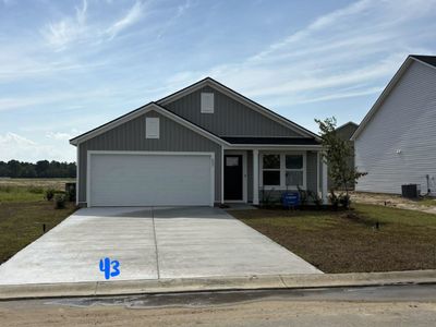 605 Shady Ridge Dr , Loris, SC 29569