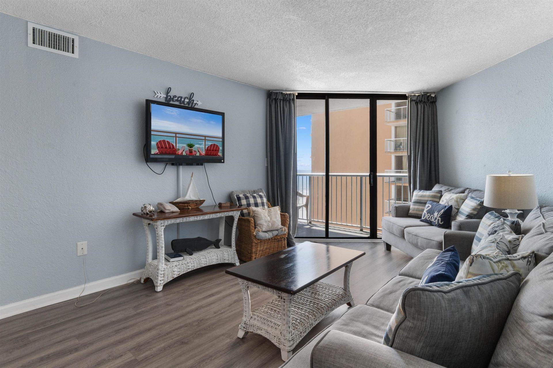 9550 Shore Dr. Photo 16
