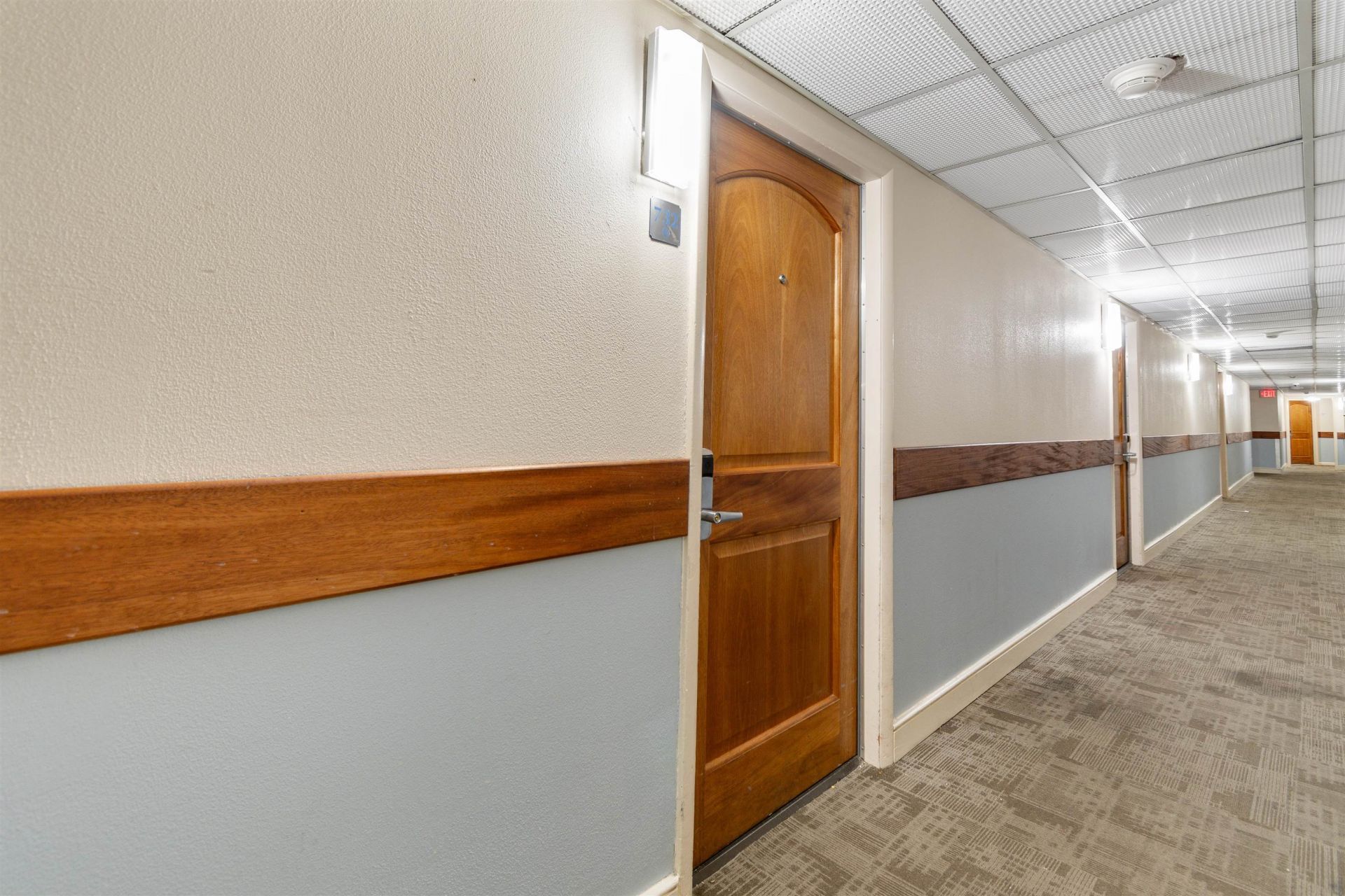 9550 Shore Dr. Photo 4