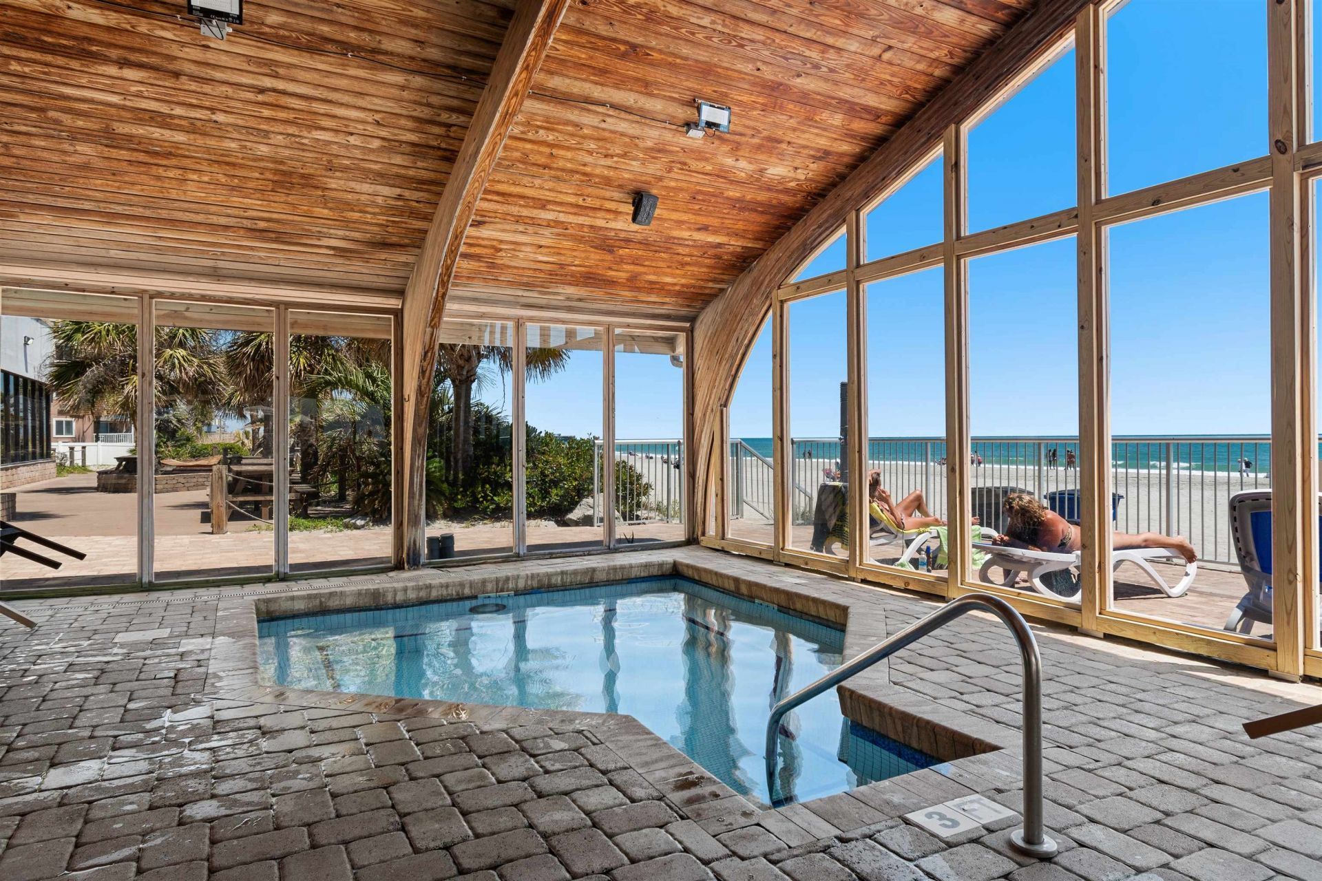 9550 Shore Dr. Photo 41