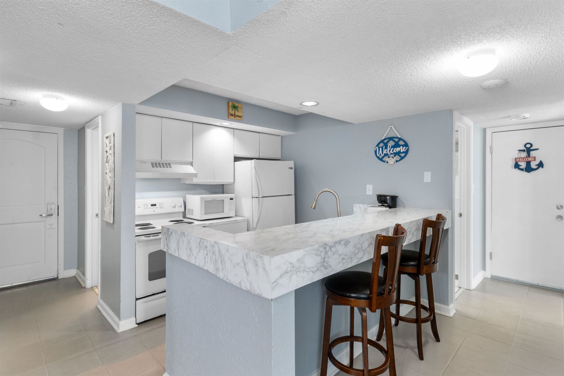 9550 Shore Dr. Photo 9