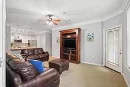 400 Bucksley Lane photo 4