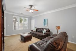 400 Bucksley Lane photo 4