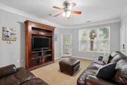 400 Bucksley Lane photo 4
