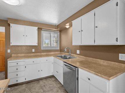 7190 Bluestone Drive, Reno, NV 89511 Photo