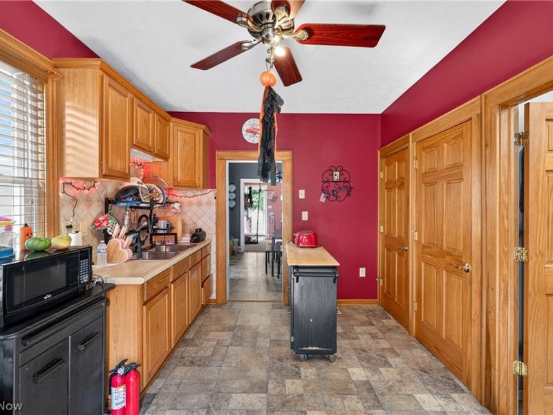 3525 W 49th Street, Cleveland, OH 44102 Photo 20