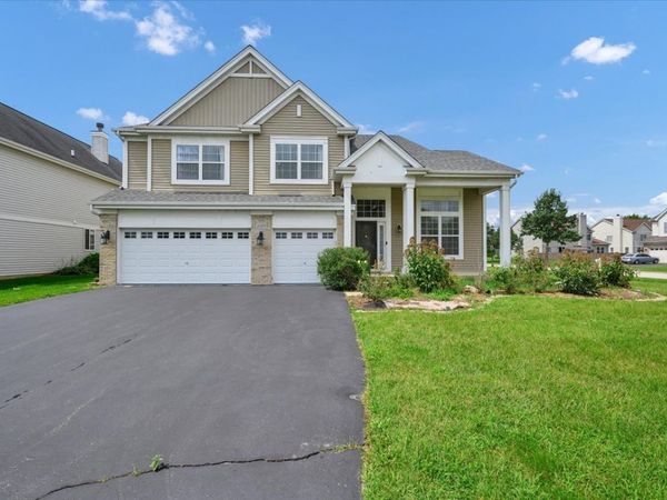 10355 Aldridge Drive , Huntley, IL 60142